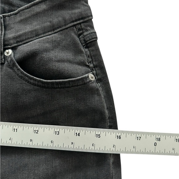 INCDenim boyfriend black distressed jeans w/snake print detail size 2/26 - Picture 6 of 16